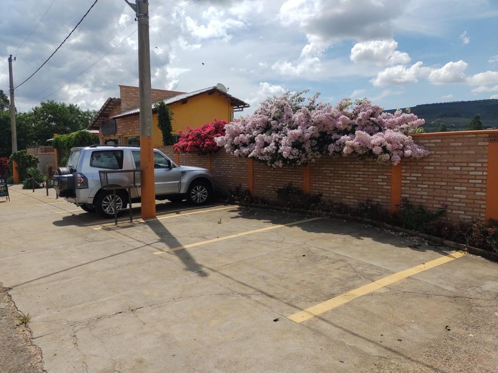 Suites Da Eu Florinha Carrancas Exterior photo
